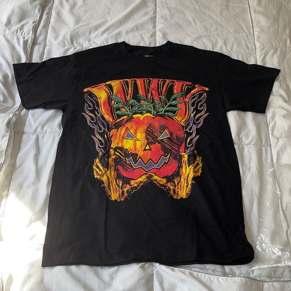 Worldwide Youth WWY Halloween Graphic T-Shirt